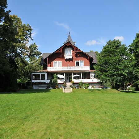 Jagdschloss Fahrenbuehl Hotel Garni Kirchenlamitz ภายนอก รูปภาพ